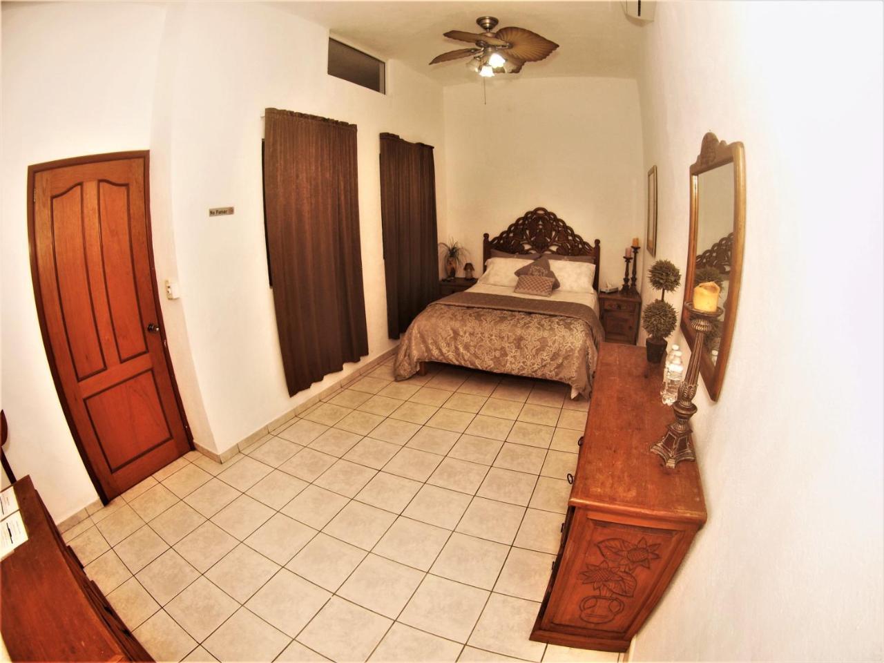 Hostal Casa Blanca Comala Exterior photo